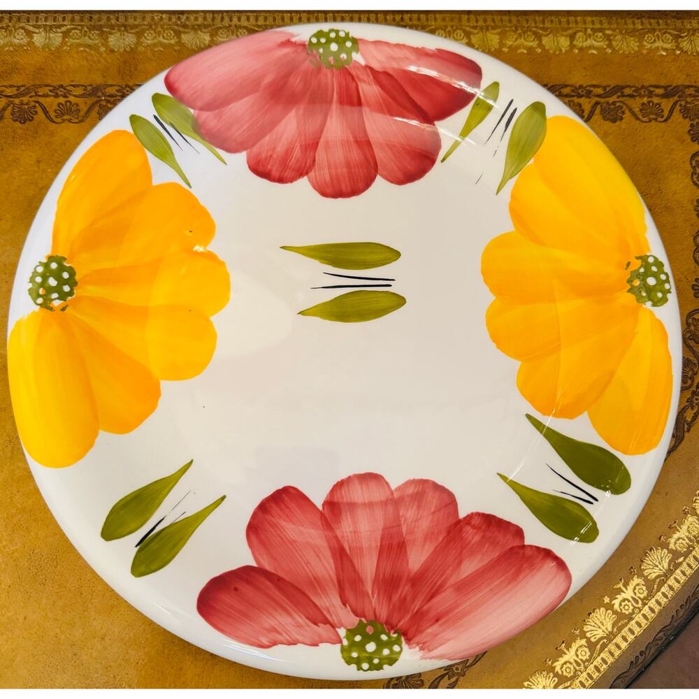 Roma Inc. 10" Plate Made in Italy, Vintage, Hand Painted, Bold Floral Pattern